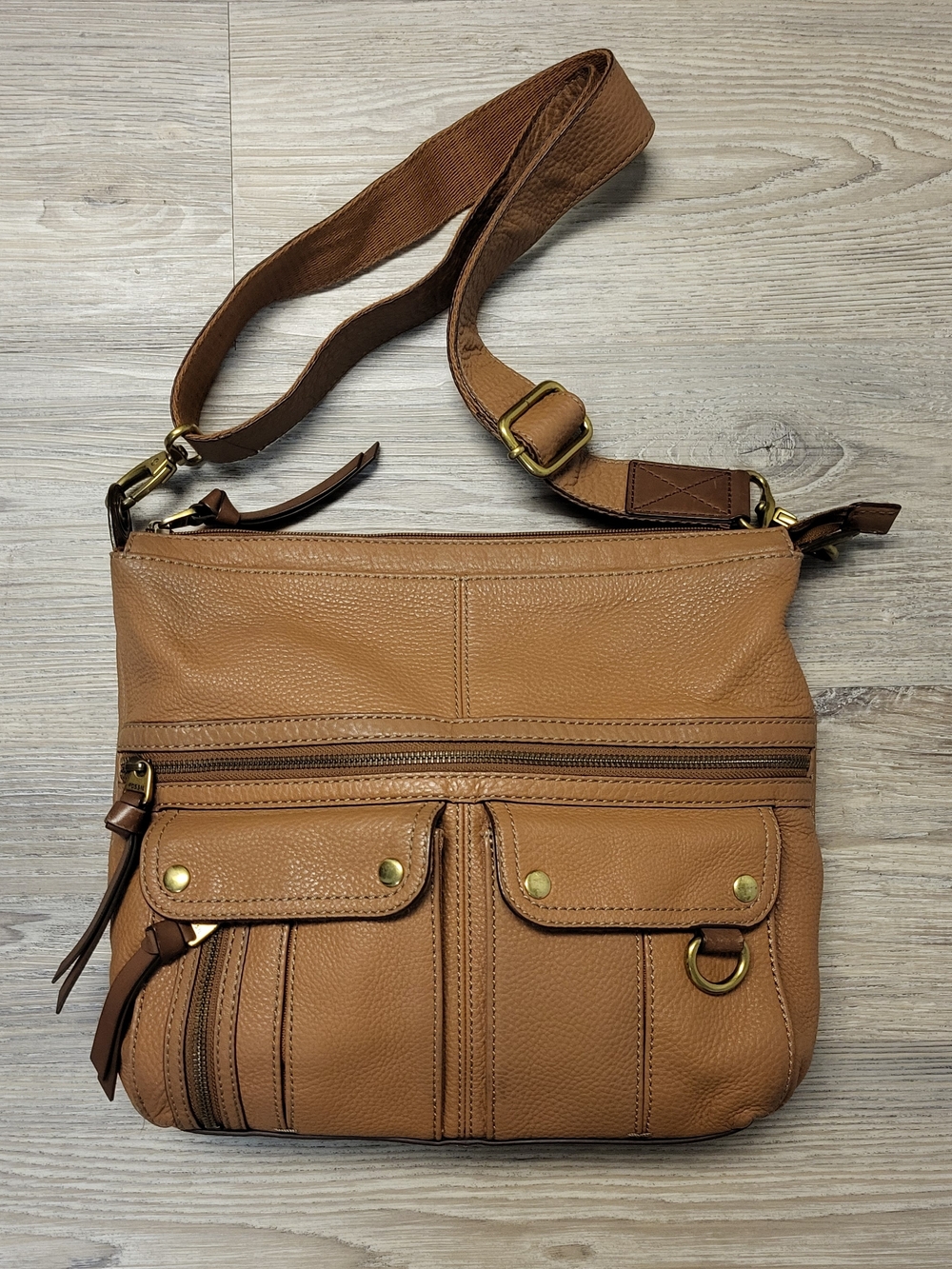 FOSSIL Tan Crossbody Leather Bag - Women